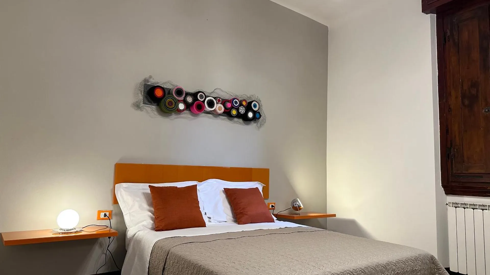 San Frediano Florence Giglio Vintage Apartment